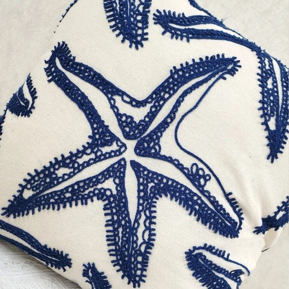 2pc Embroidered Starfish Cushion Covers (Case Only) - Picture 2 of 8